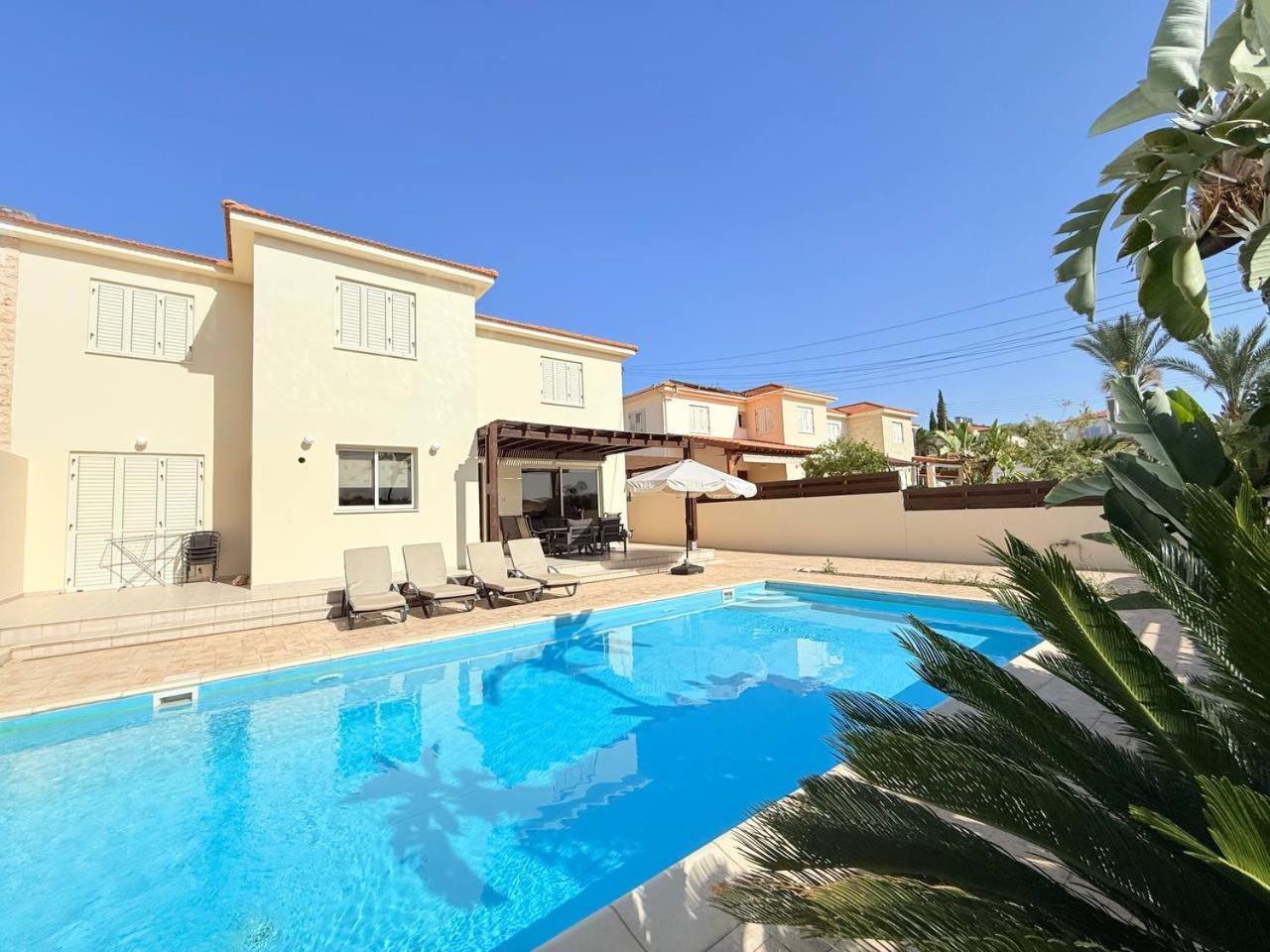 Atlantica 4 Bedroom Villa Near The Beach Протарас Экстерьер фото